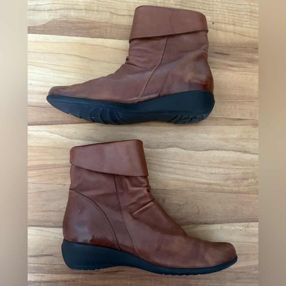 Mephisto, Brown Leather Seddy Ankle Boots, Size 7 - Picture 4 of 9